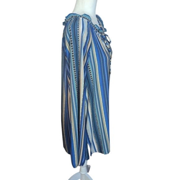 Susan Graver Blue and White Liquid Knit peasant Tie Front Blouse Sz XL - Picture 3 of 8